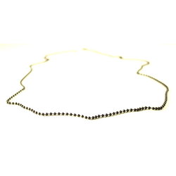 Lanturi de Culori Diferite