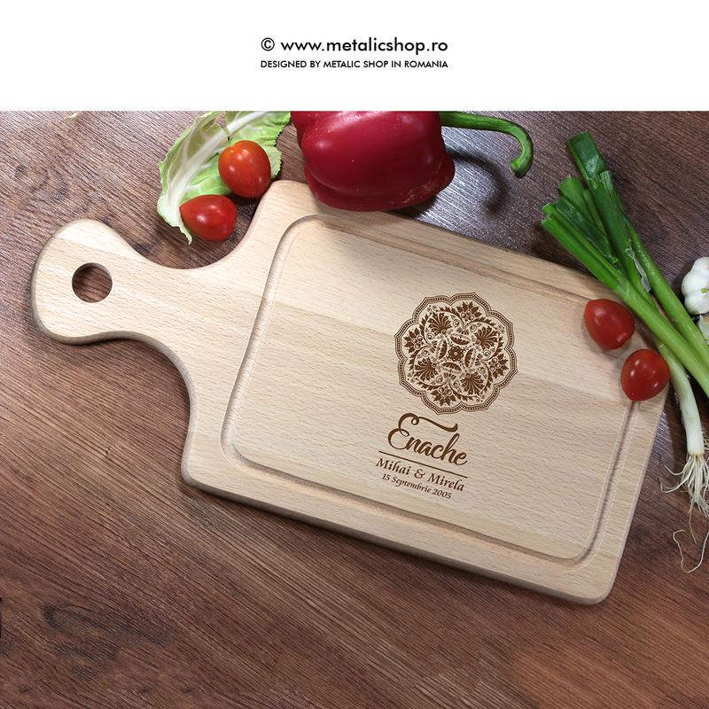 Tocator personalizat cu maner