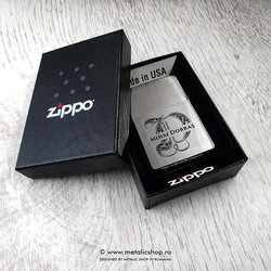 Bricheta Zippo personalizata
