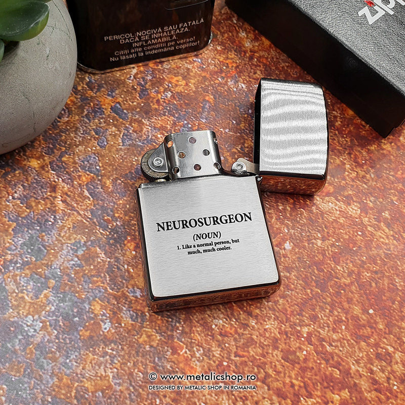 Bricheta Zippo personalizata